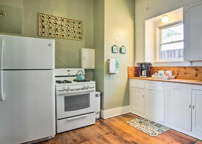 Home: Fantastic Views & Walkable Location! Ferienhaus Bisbee